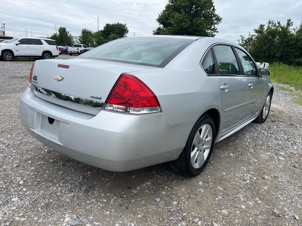 Chevrolet Impala  2011