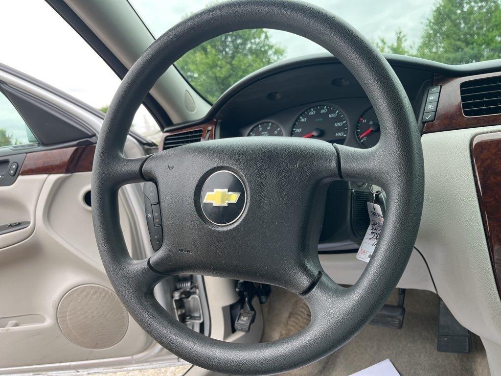 Chevrolet Impala  2011