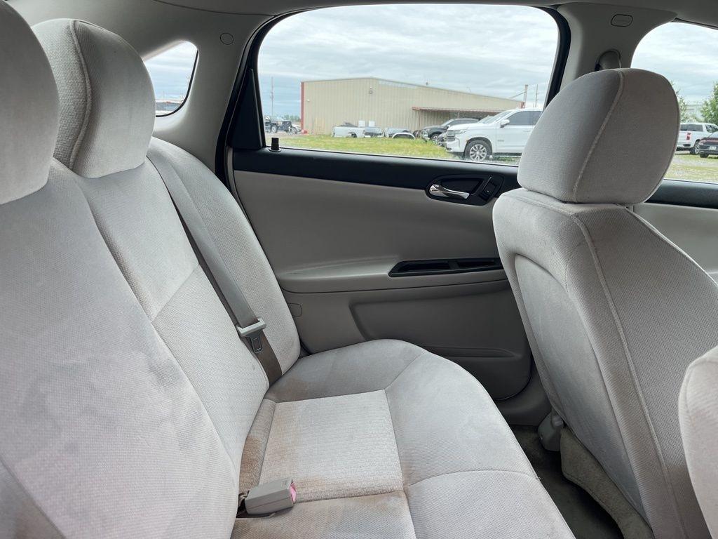 Chevrolet Impala  2011