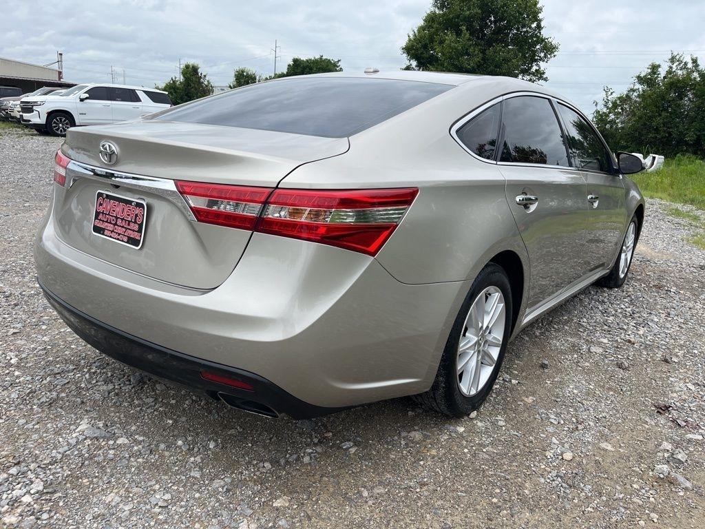 Toyota Avalon  2014