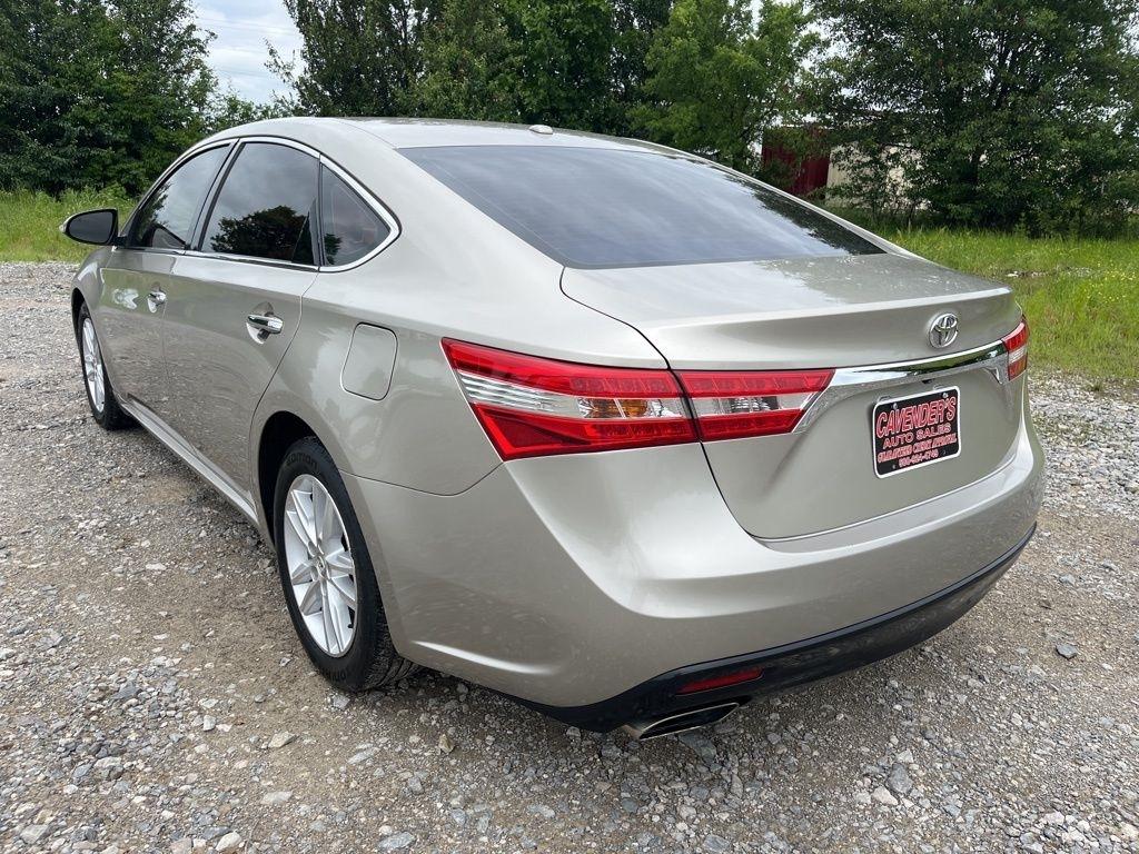 Toyota Avalon  2014