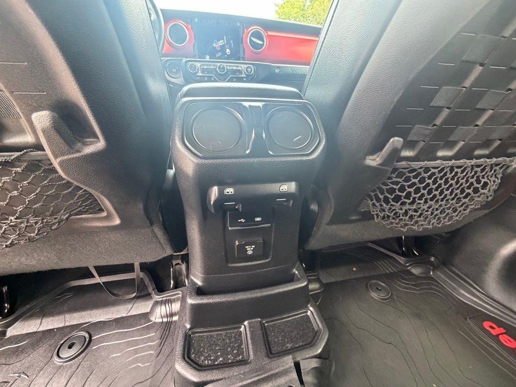 Jeep Wrangler  2018