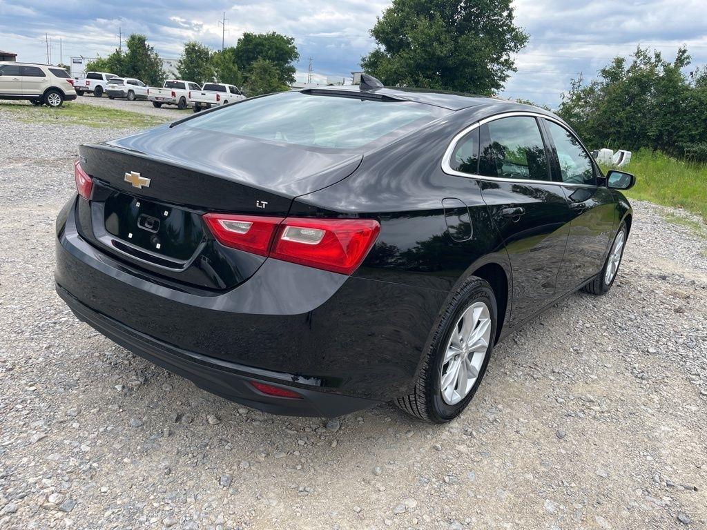 Chevrolet Malibu  2025