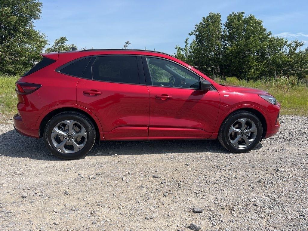 Ford Escape  2023