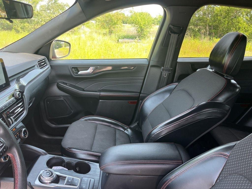 Ford Escape  2023