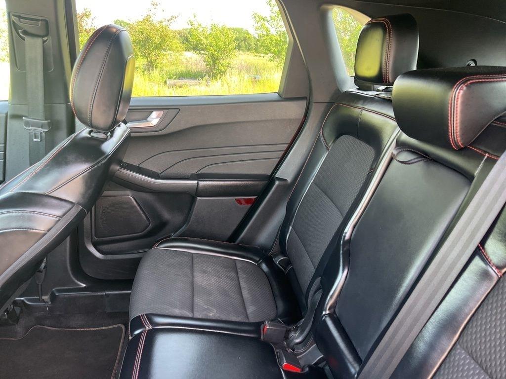 Ford Escape  2023