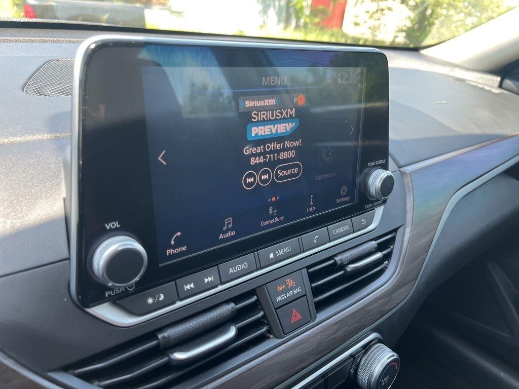Nissan Altima  2023