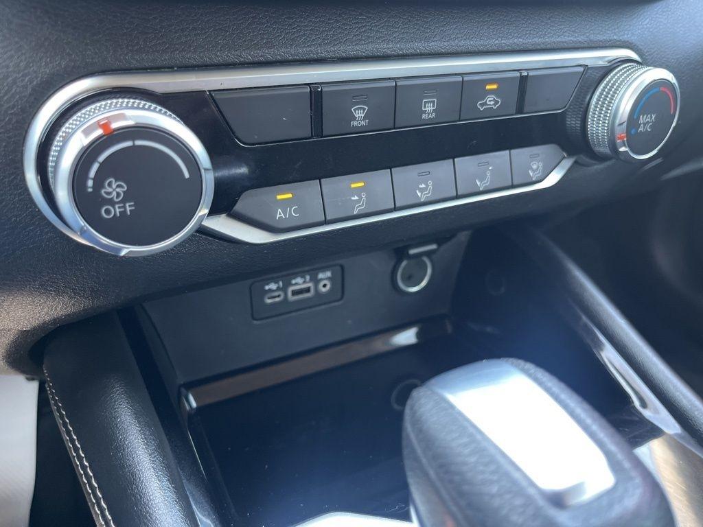 Nissan Altima  2023