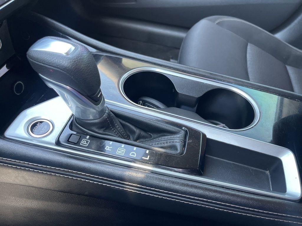 Nissan Altima  2023