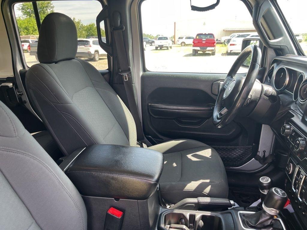 Jeep Wrangler  2019