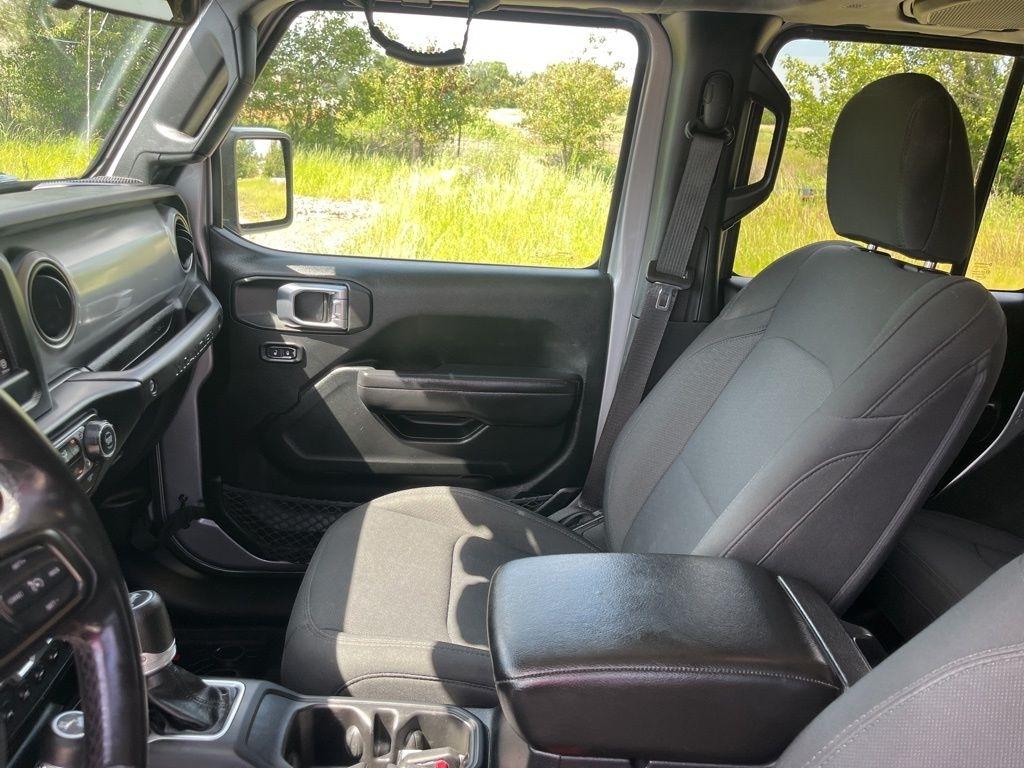 Jeep Wrangler  2019