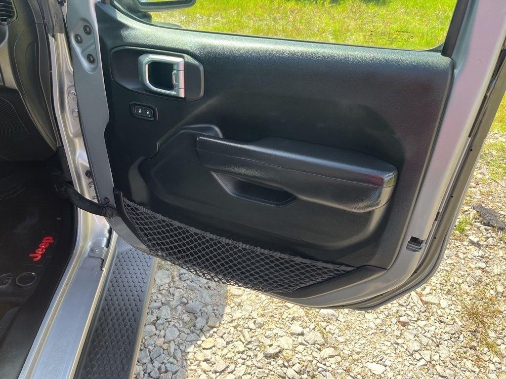Jeep Wrangler  2019