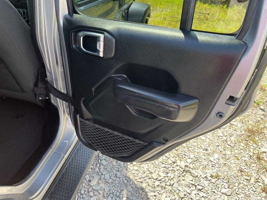 Jeep Wrangler  2019