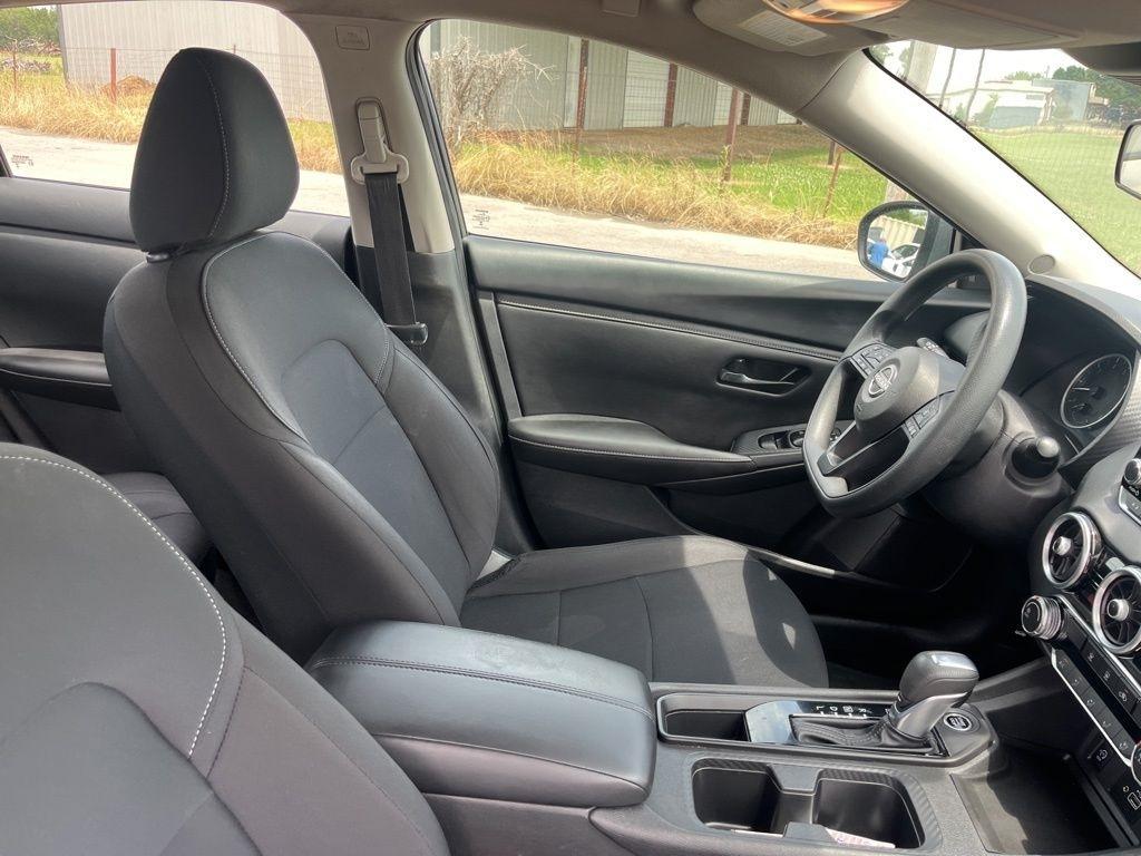 Nissan Sentra  2024