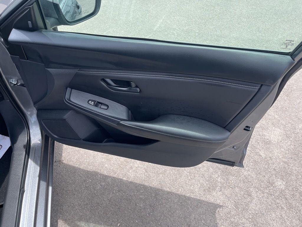 Nissan Sentra  2024