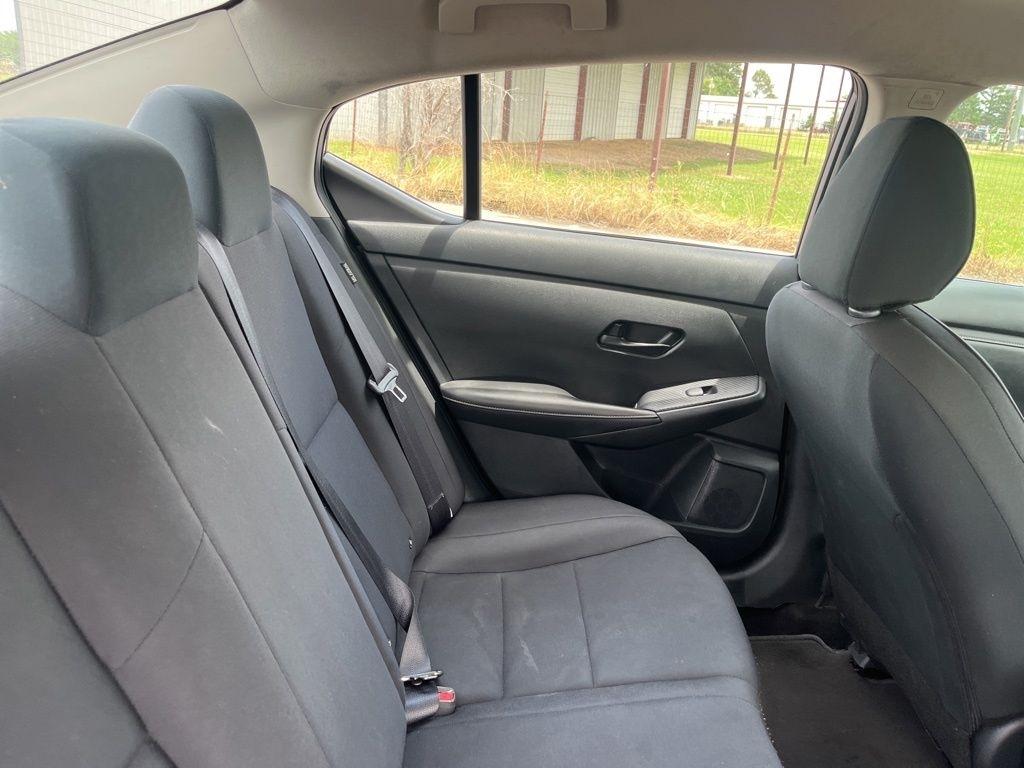 Nissan Sentra  2024
