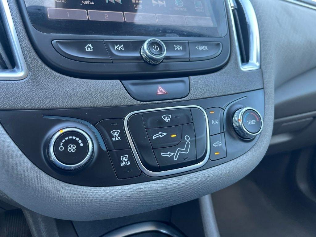 Chevrolet Malibu  2018