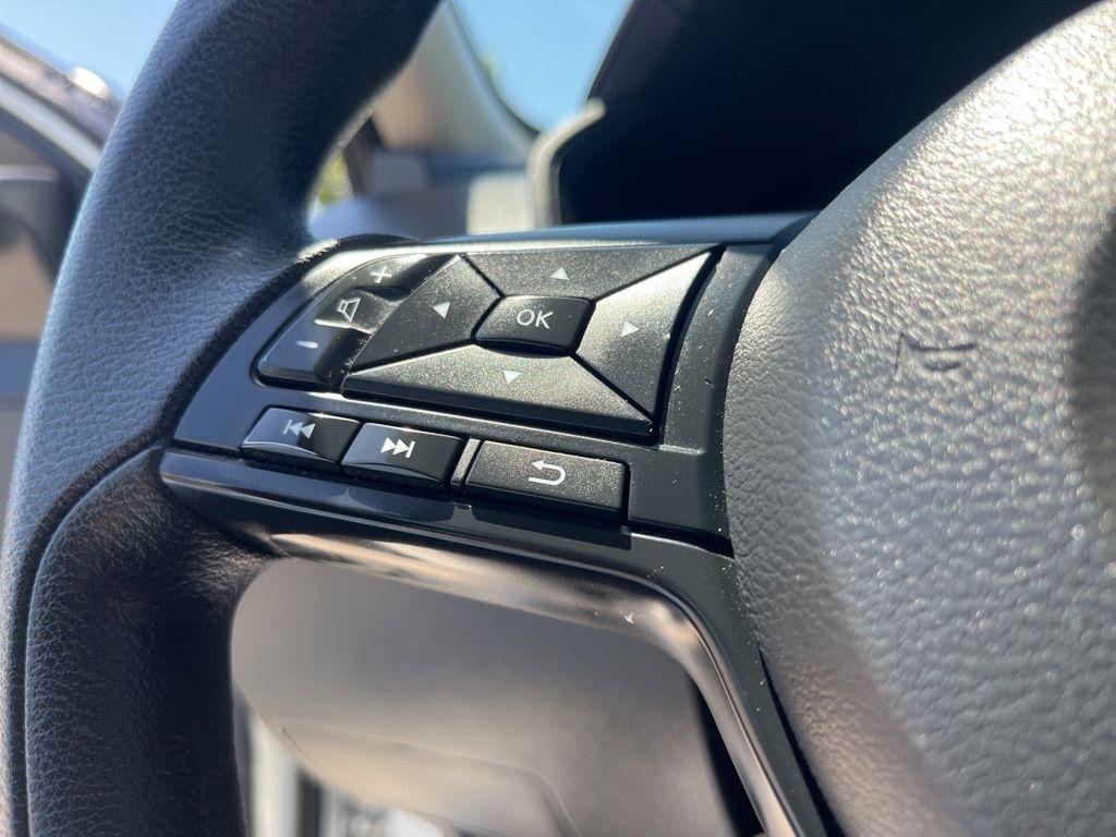 Nissan Altima  2024