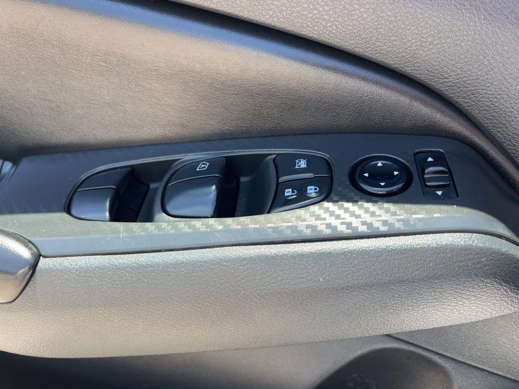Nissan Altima  2024