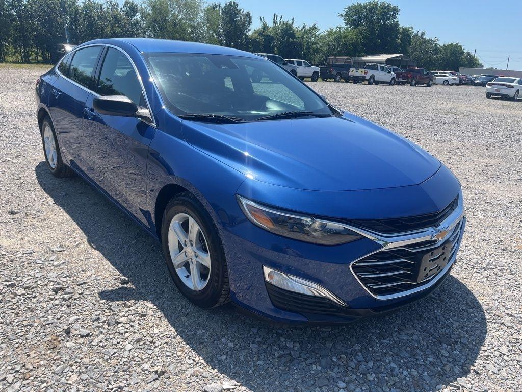 Chevrolet Malibu  2023