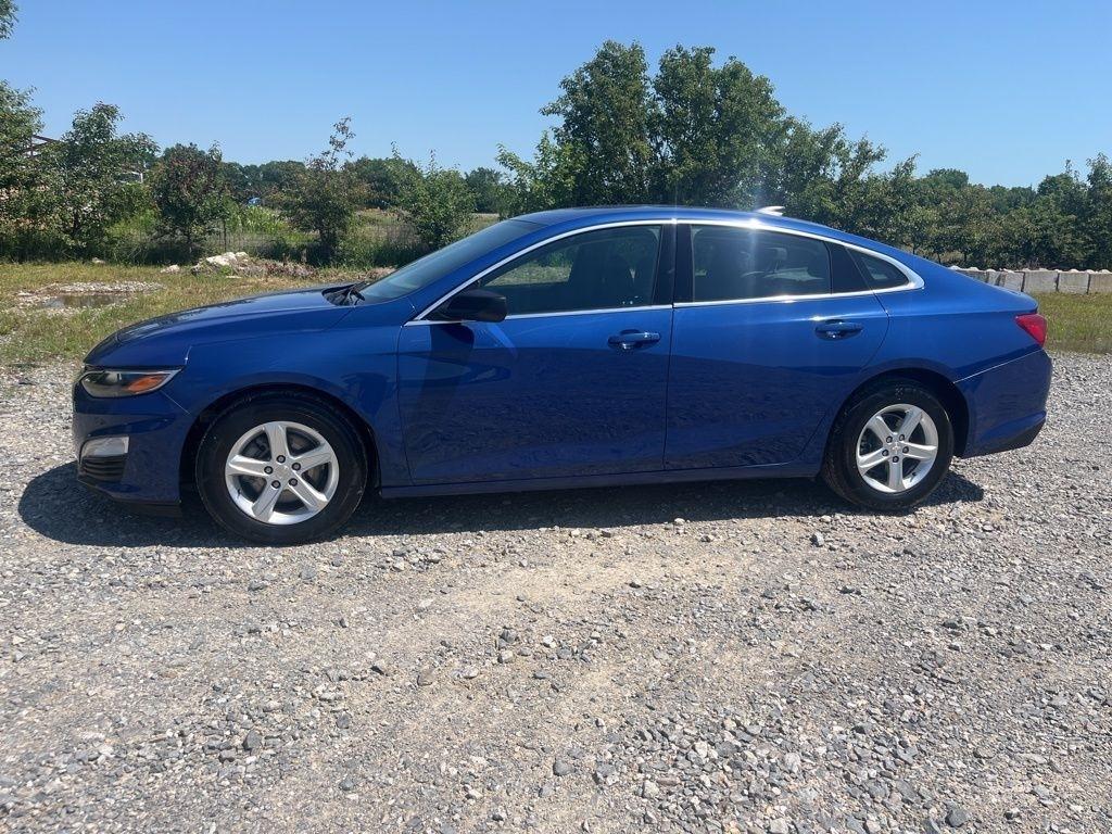 Chevrolet Malibu  2023