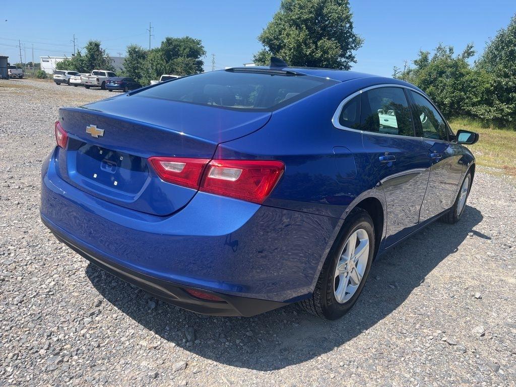 Chevrolet Malibu  2023