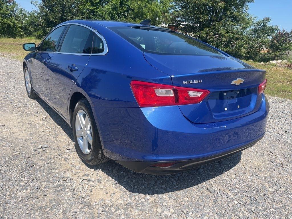Chevrolet Malibu  2023