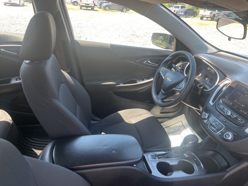 Chevrolet Malibu  2023