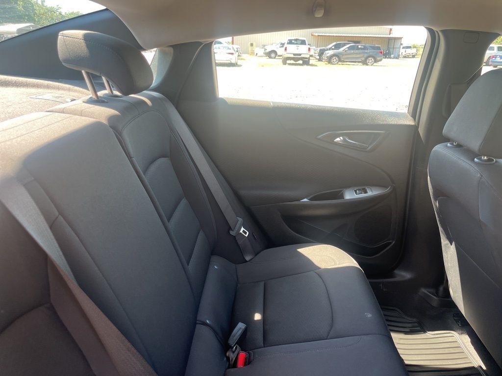 Chevrolet Malibu  2023