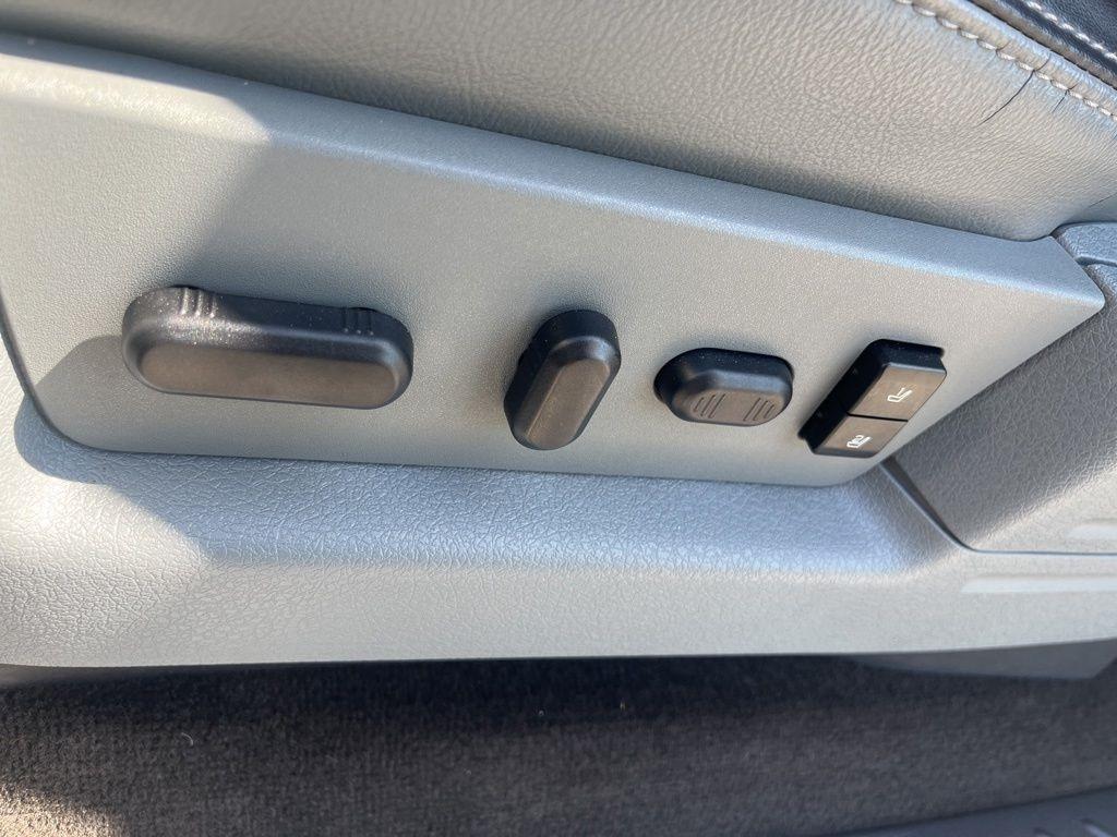 Ford F-150  2011