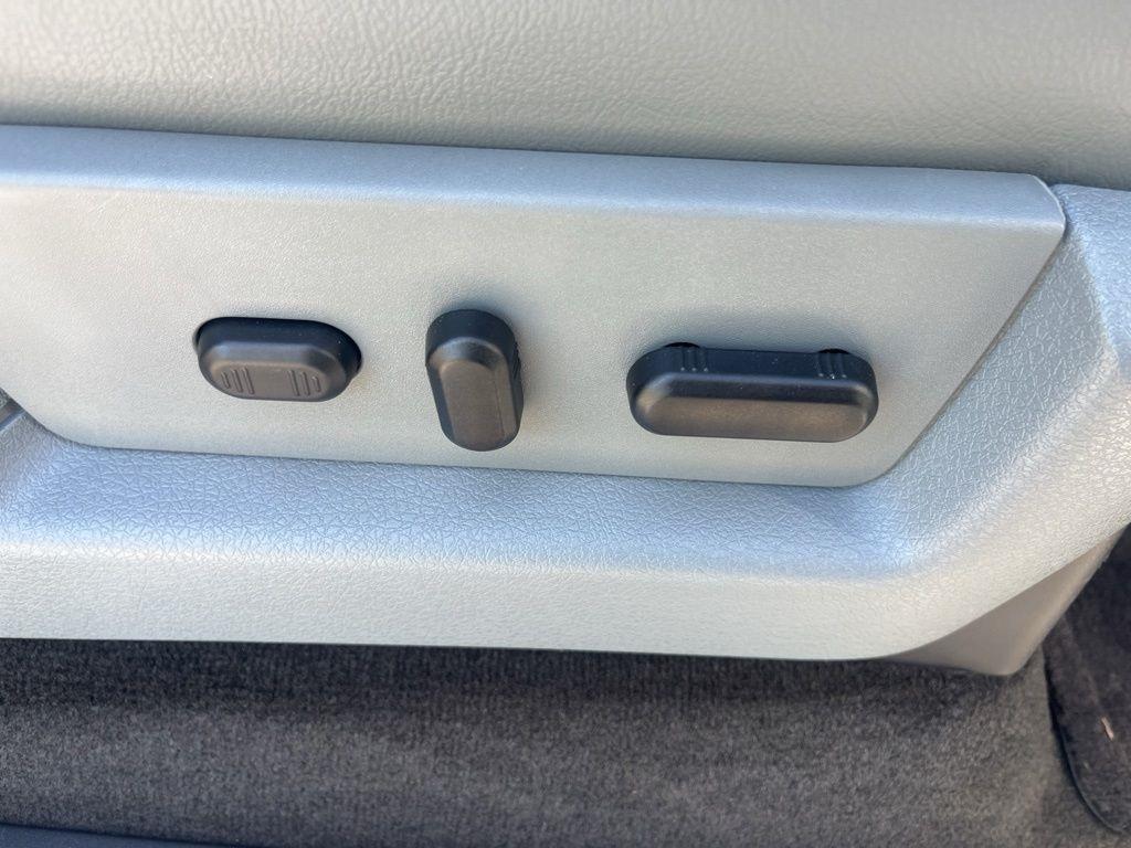 Ford F-150  2011