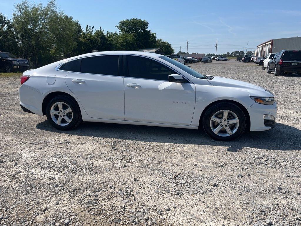 Chevrolet Malibu  2020