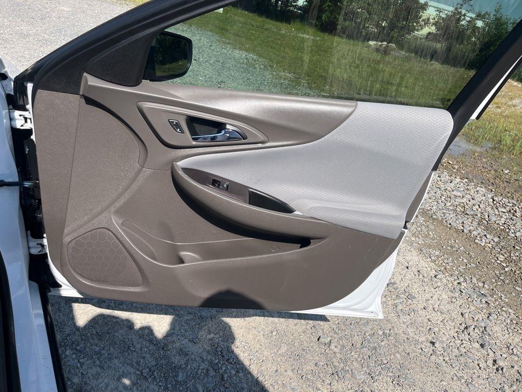 Chevrolet Malibu  2020