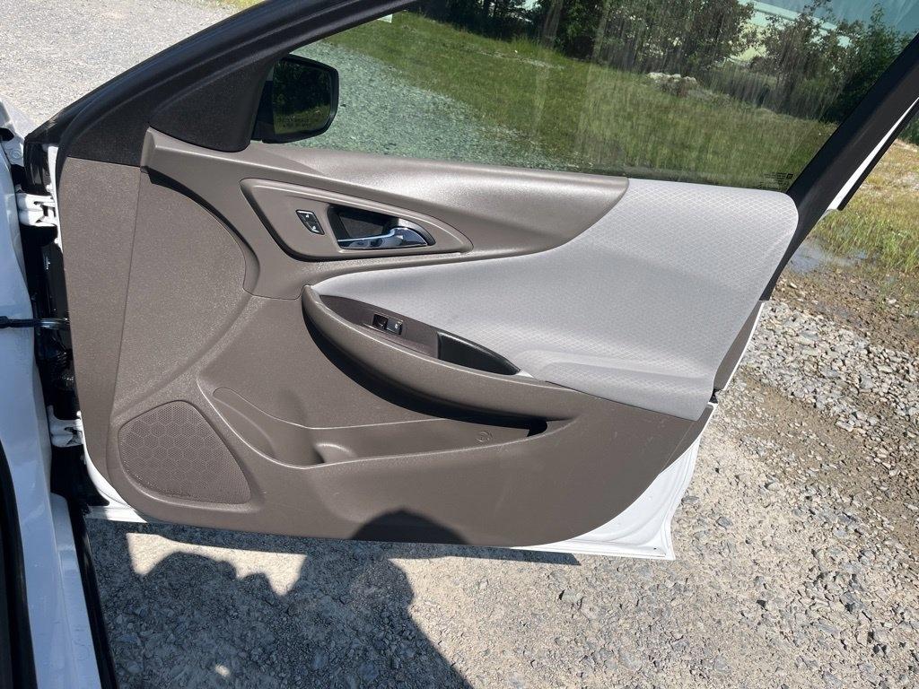 Chevrolet Malibu  2020