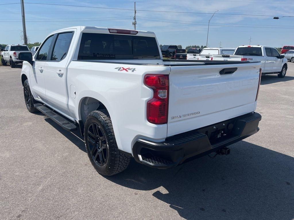Chevrolet Silverado 1500  2025