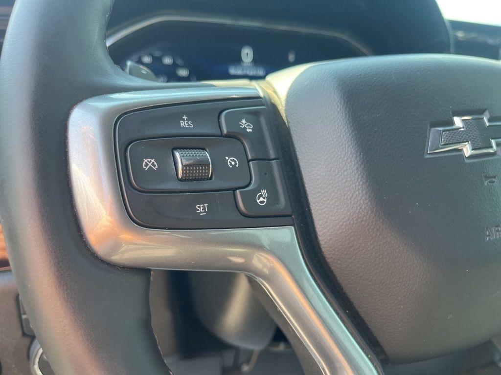Chevrolet Silverado 1500  2025