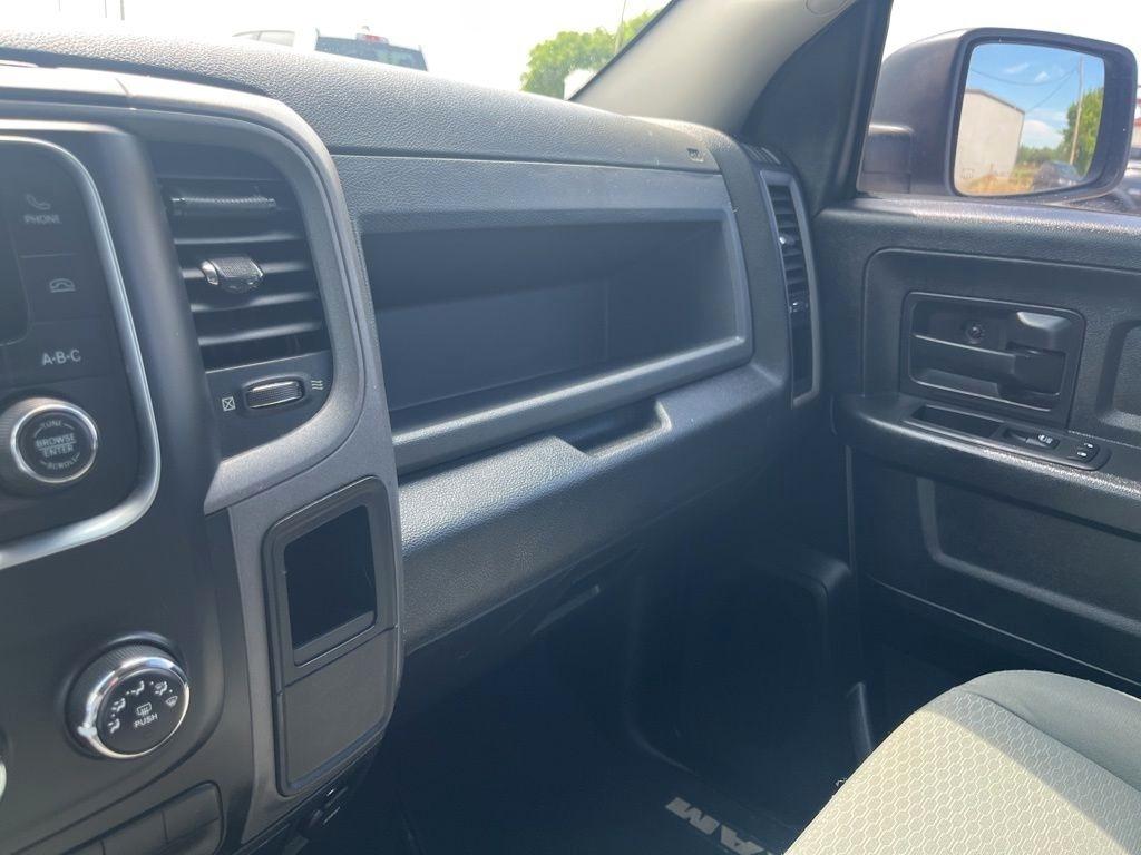 2018 RAM Ram 1500 Pickup Tradesman - Photo 13