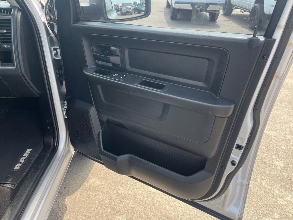 2018 RAM Ram 1500 Pickup Tradesman - Photo 23