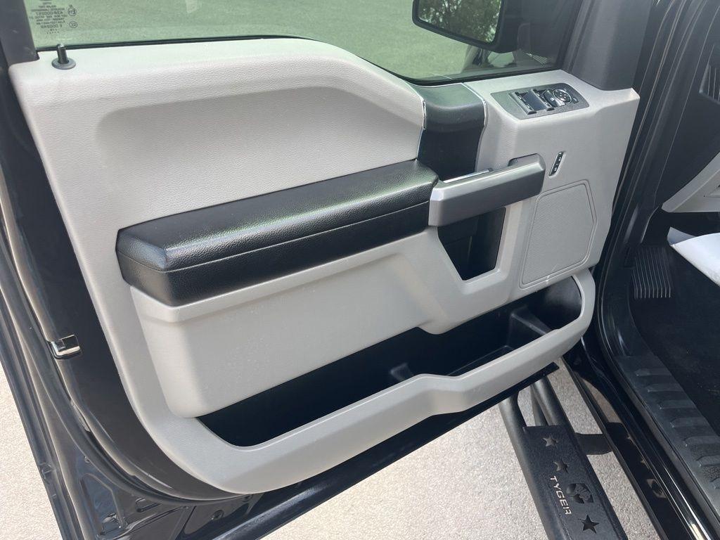 Ford F-150  2019