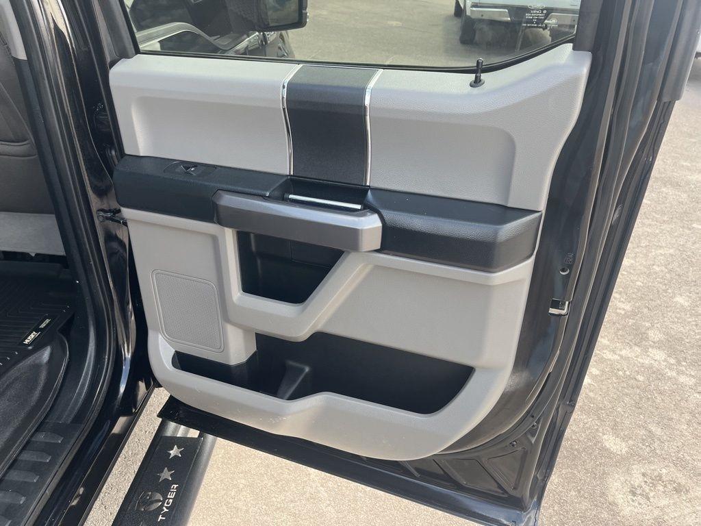 Ford F-150  2019