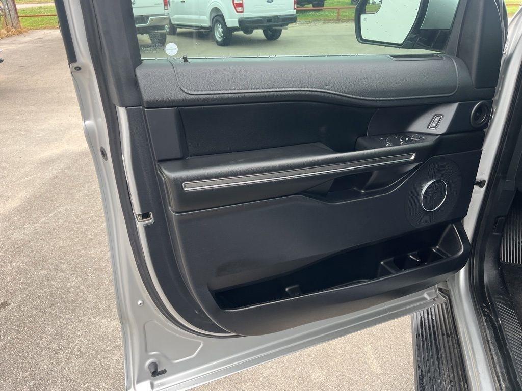 Ford Expedition  2019
