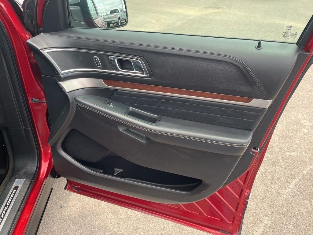 Ford Explorer  2018