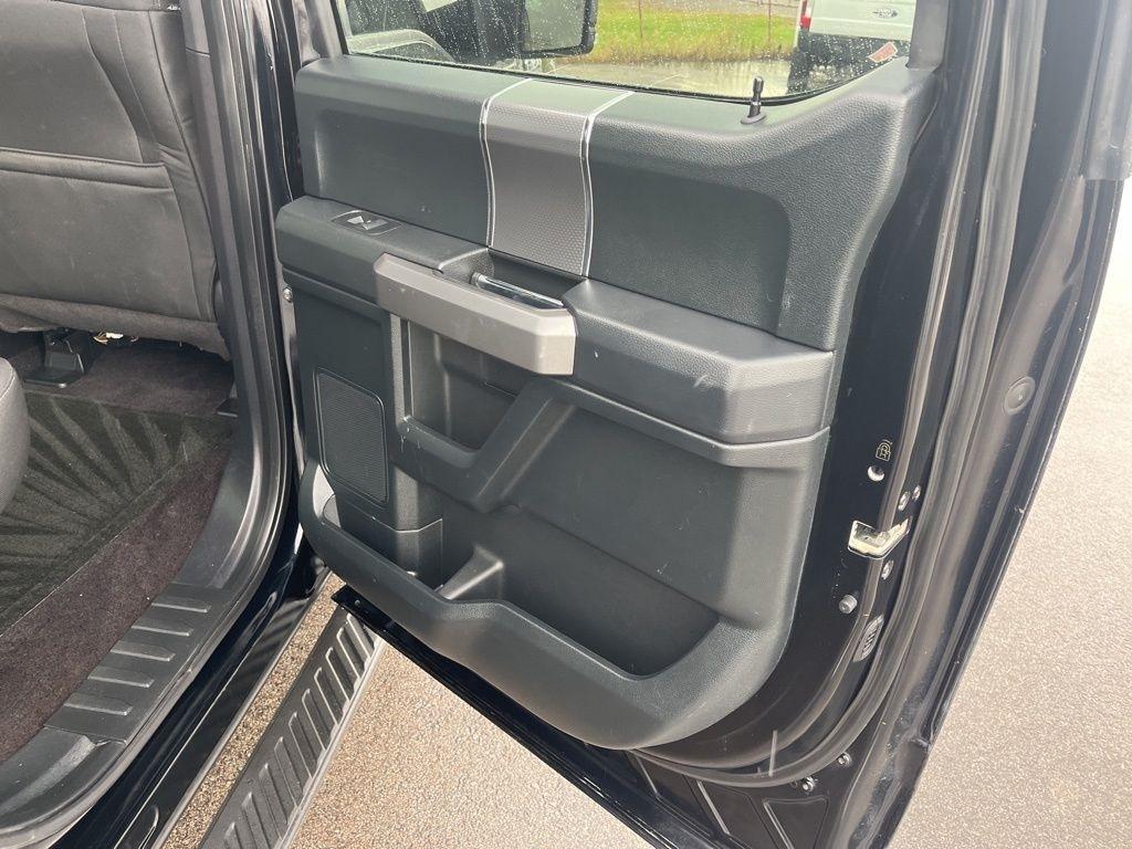 Ford F-150  2016