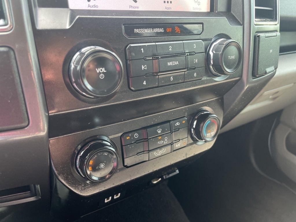 Ford F-150  2019