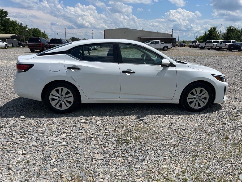 Nissan Sentra  2024
