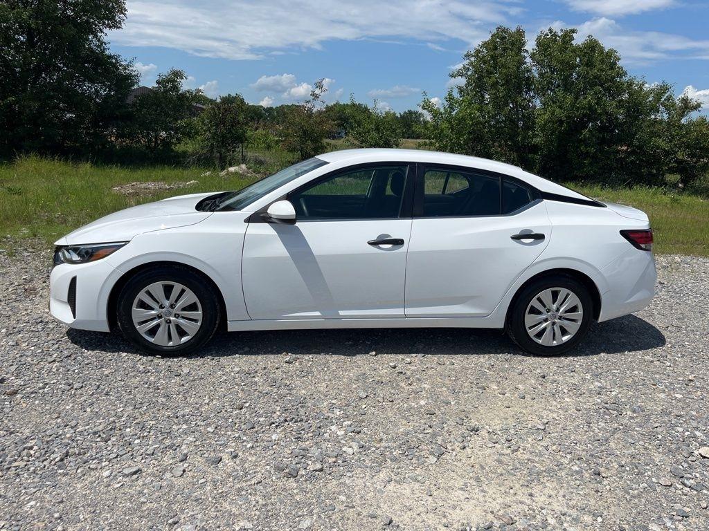 Nissan Sentra  2024