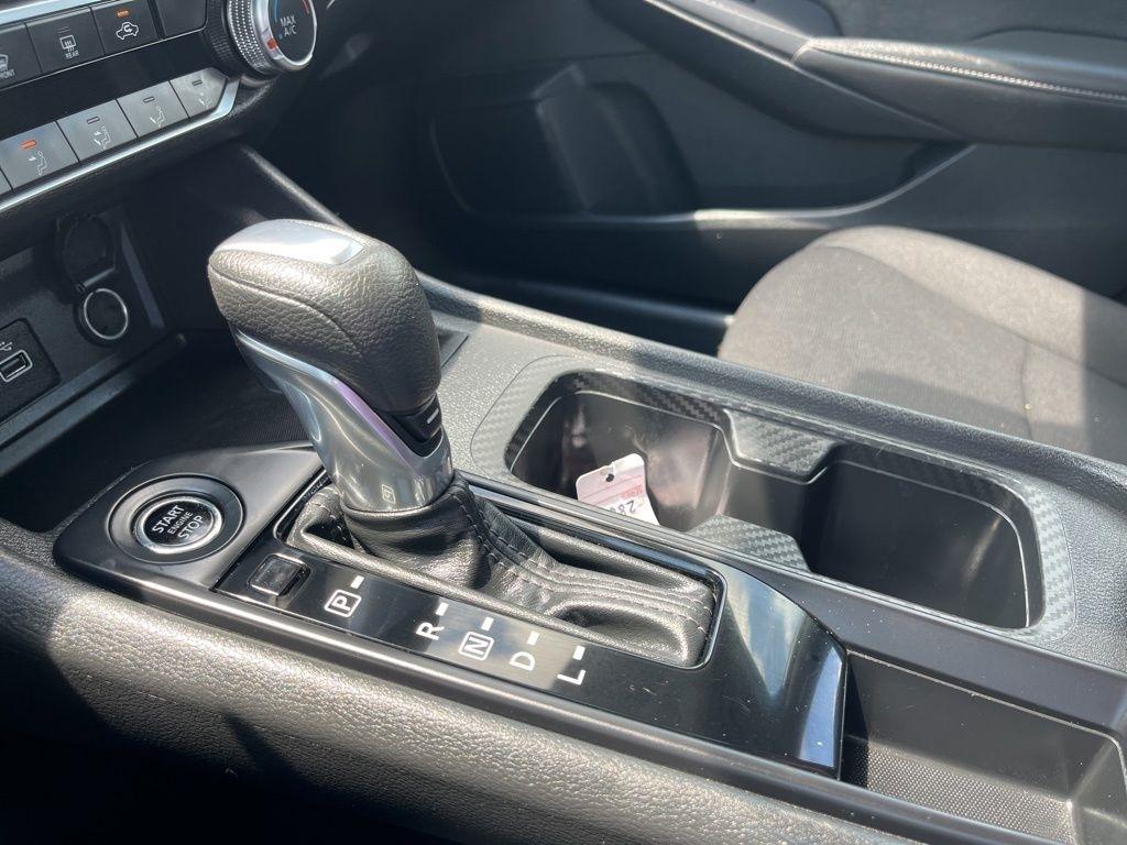 Nissan Sentra  2024