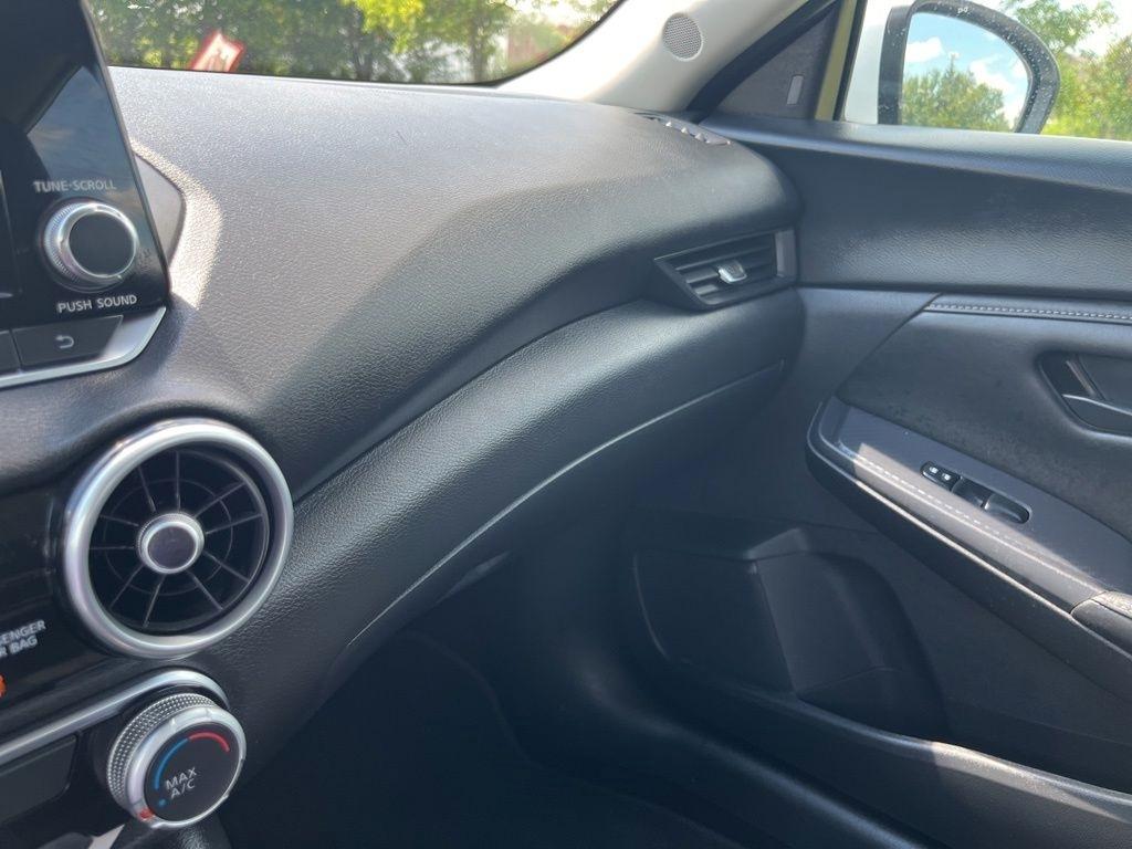 Nissan Sentra  2024