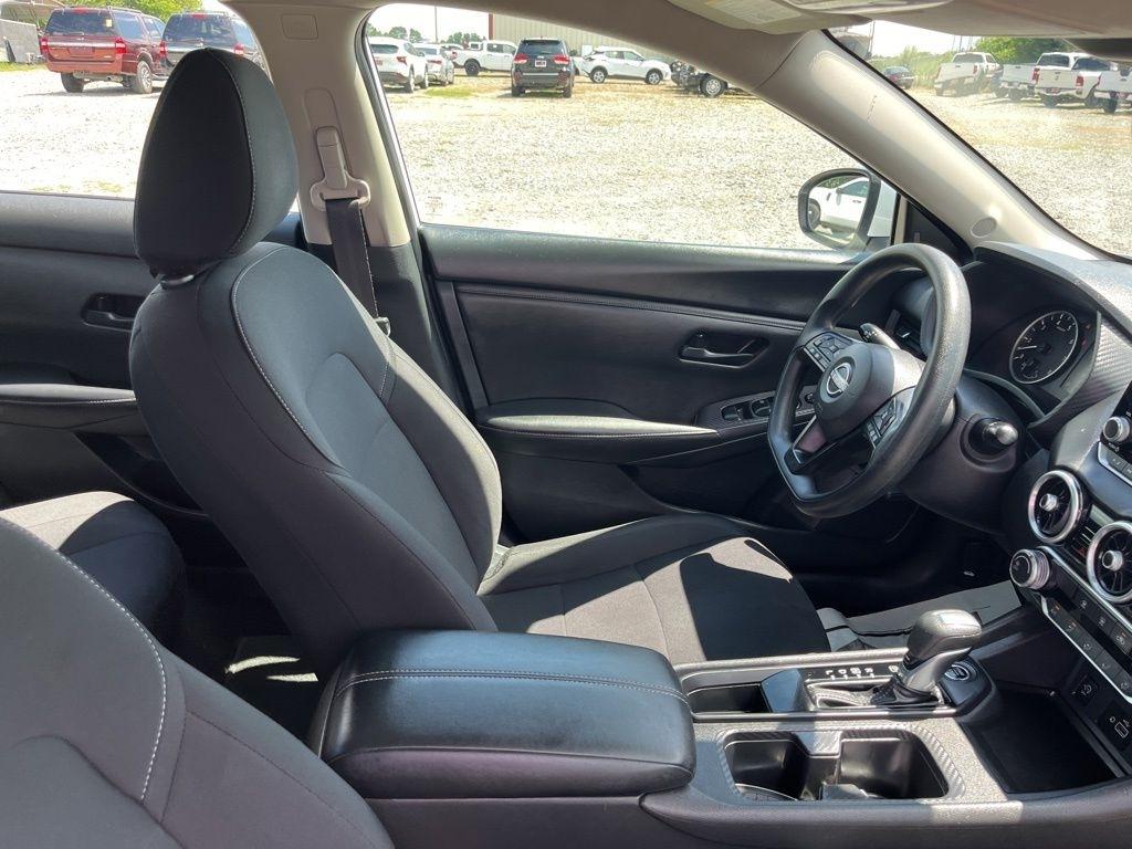 Nissan Sentra  2024