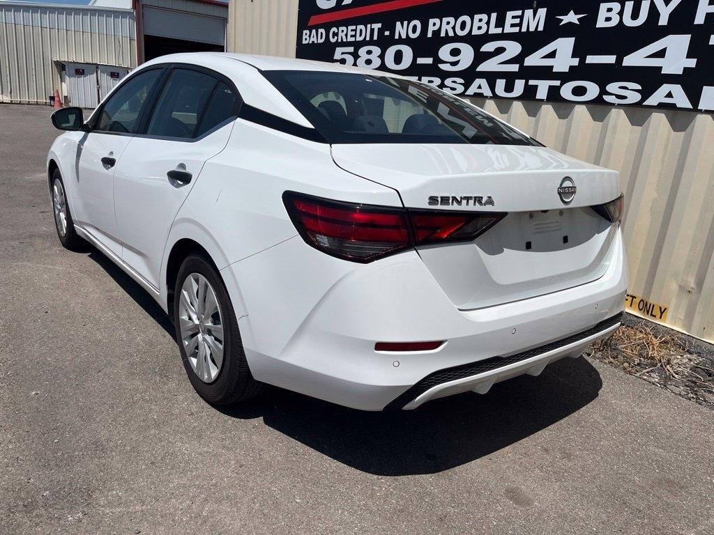 Nissan Sentra  2024